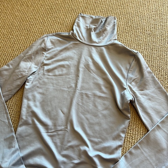 NWT silver long sleeve turtleneck bodysuit XS - Picture 2 of 6